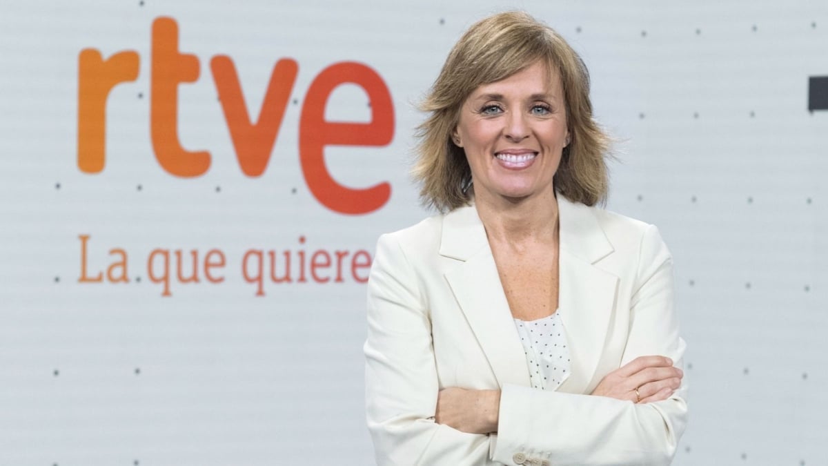 Marta Carazo presenta la segunda edición del Telediario desde enero de 2024