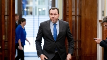 Puente llama "resentido" a Eduardo Madina por sus críticas al escándalo de Leire Díez
