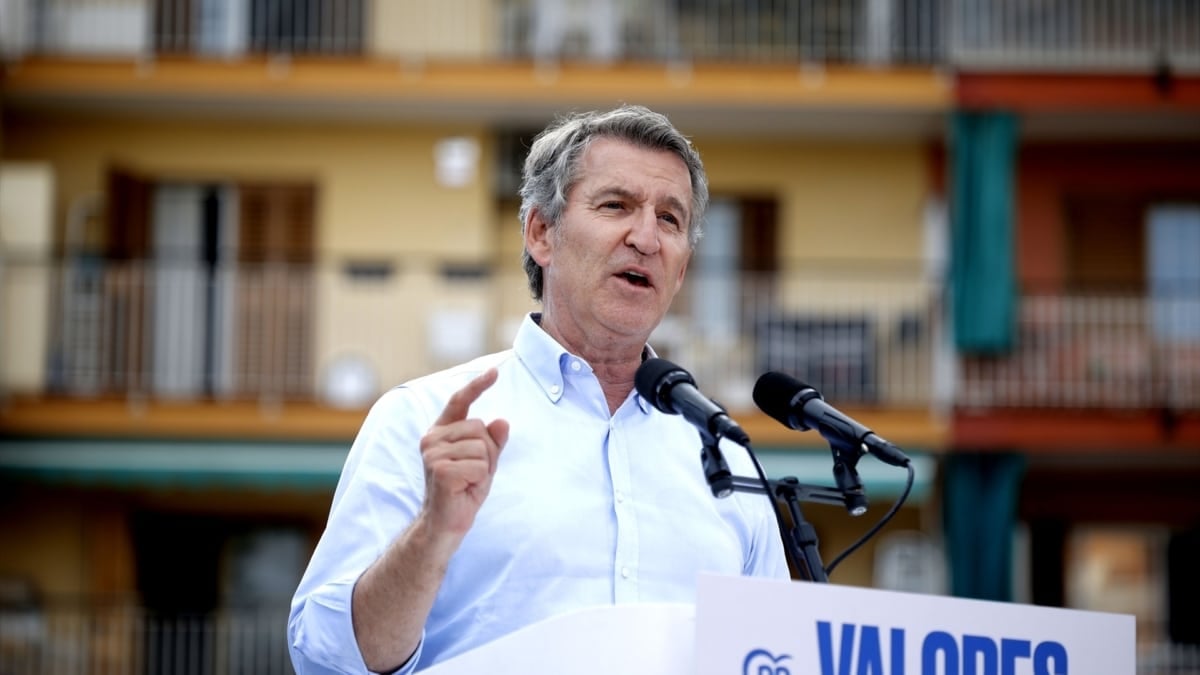 El presidente del PP, Alberto Núñez Feijóo, en un acto de partido en Castelldefels este sábado