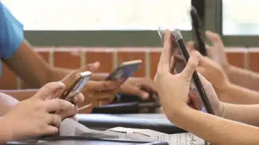 Nuevo etiquetado energético y más requisitos de durabilidad para móviles y tablets desde junio