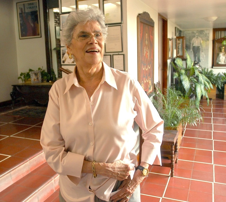 Muere la expresidenta de Nicaragua Violeta Chamorro a los 95 años