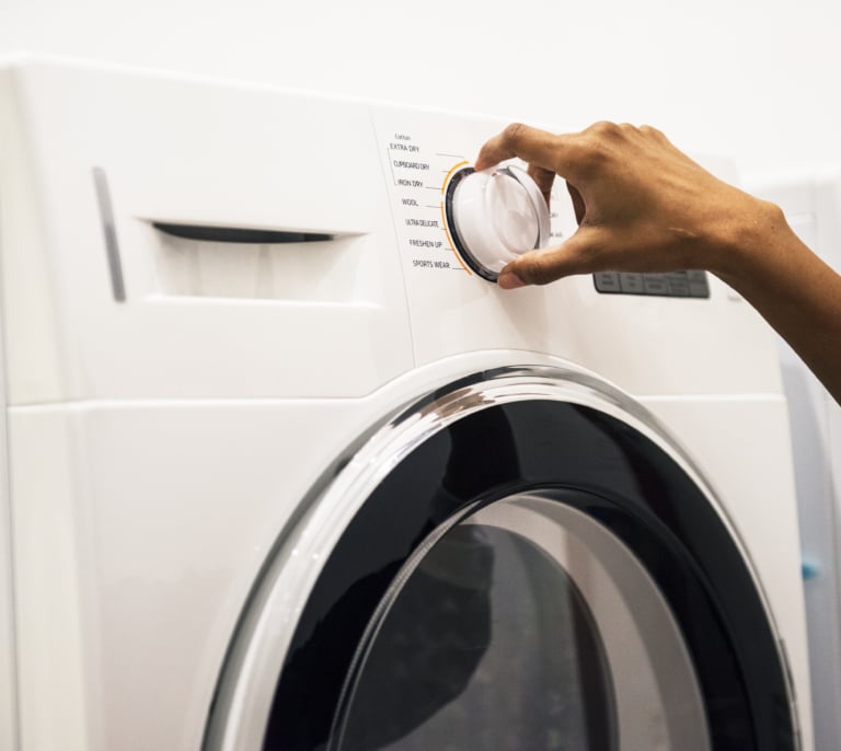 Precio de la luz hoy, 26 de junio de 2025: estas son las horas más baratas y más caras