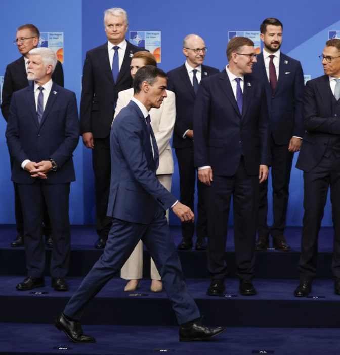 El roto de Sánchez en la OTAN complica la vida a sus socios europeos 