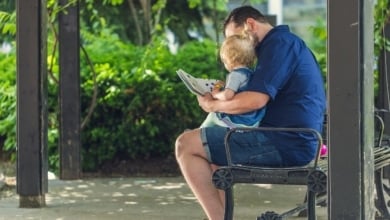 Los padres de la generación Z, no leen a sus hijos porque consideran que no es divertido