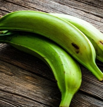 Los beneficios de comer plátano verde para el organismo