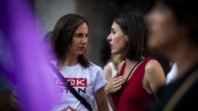 La izquierda andaluza ya no espera a Podemos para reeditar la coalición: "Lo fían todo a unas generales y les puede salir mal"
