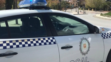 Rescatado un niño de dos años con síntomas de golpe de calor encerrado en un coche en Guadix (Granada)