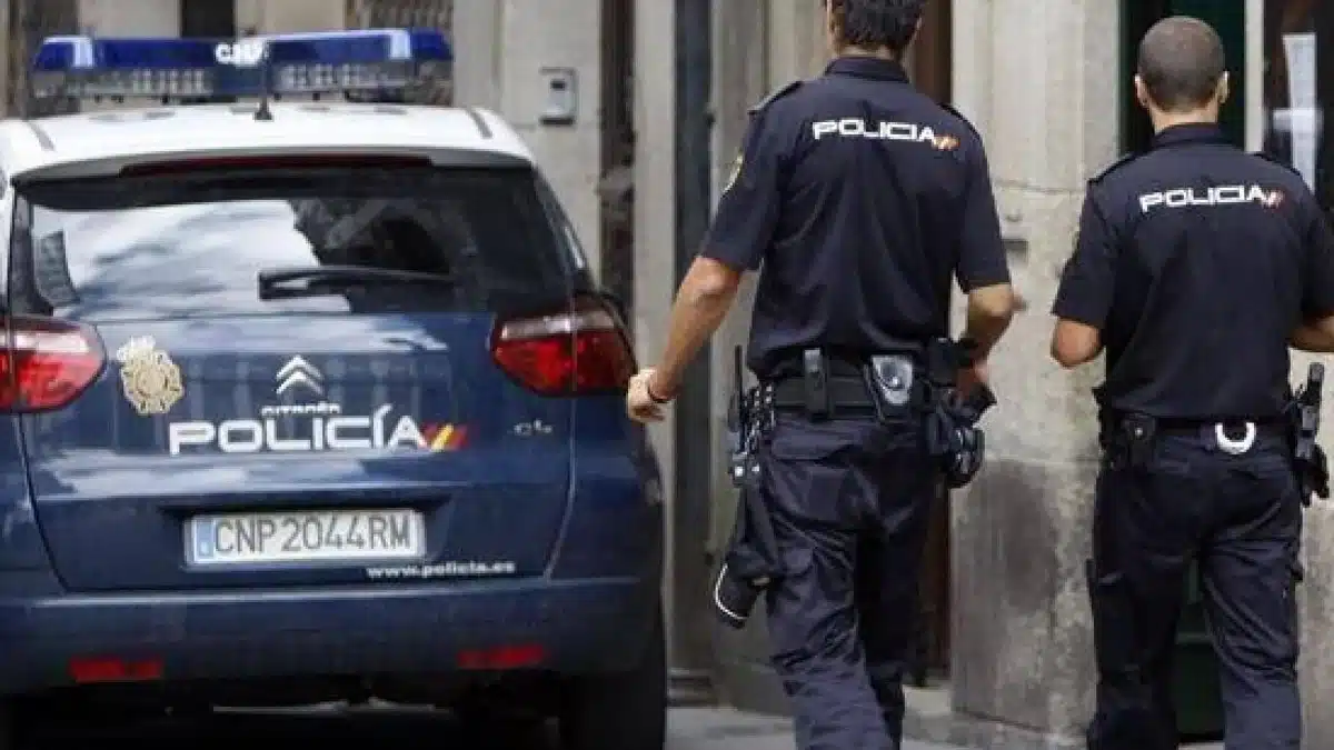 Detenido en Gran Canaria por ofrecer dinero a menores a cambio de sexo en redes