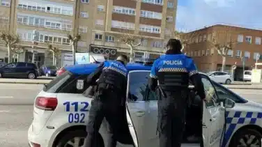 Hallado inconsciente en Burgos tras dañar un local y sangrar por las manos