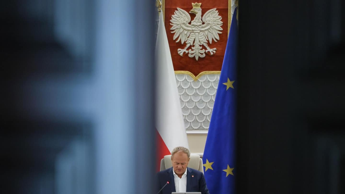 Donald Tusk, primer ministro de Polonia, en la reunión con su gabinete