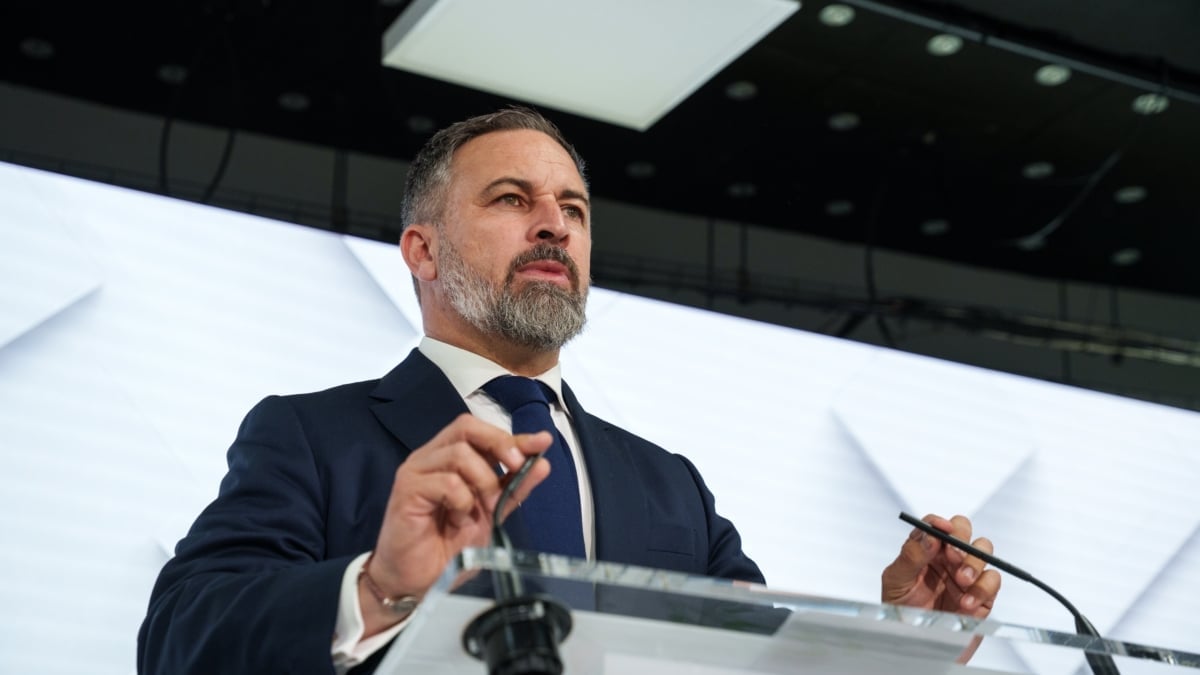 El presidente de Vox, Santiago Abascal, durante una rueda de prensa
