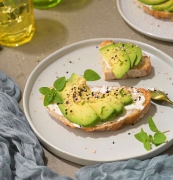 Cómo el aguacate mejora el sueño y mejora la salud cardiovascular