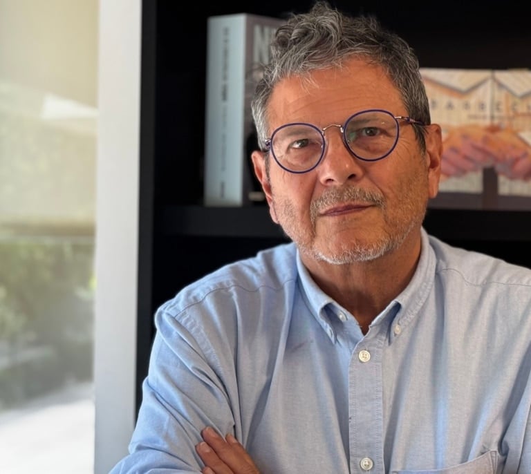 El 'cazadictadores': “Estoy cada vez más convencido de que Israel está cometiendo un genocidio en Gaza”