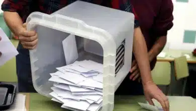 La Audiencia de Barcelona amnistía a 40 excargos del Govern por los preparativos del 1-O