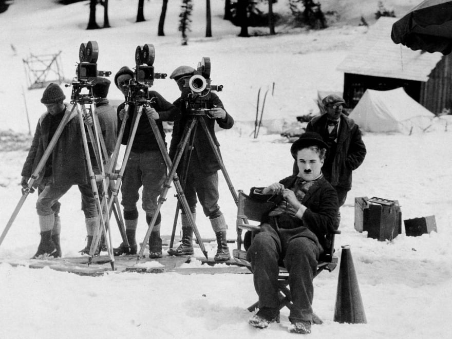 Chaplin durante el rodaje de 'La quimera del oro'.