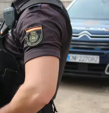 Empleado de residencia detenido por abusar y grabar a ancianos residentes