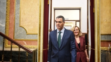 El 'caso Leire' hace subir un 2,3% en voto al PSOE y quita dos puntos al PP, según el CIS