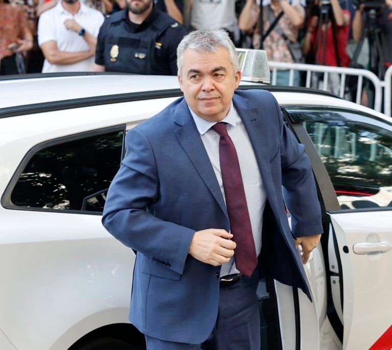 La decisión del juez de enviar a Cerdán a prisión rompe la estrategia de silencio de Koldo y Ábalos