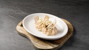 La ensaladilla, presente en siete de cada diez cartas de los restaurantes españoles