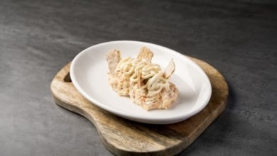 La ensaladilla, presente en siete de cada diez cartas de los restaurantes españoles