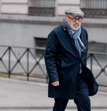 Trampa a un ex agente del CNI