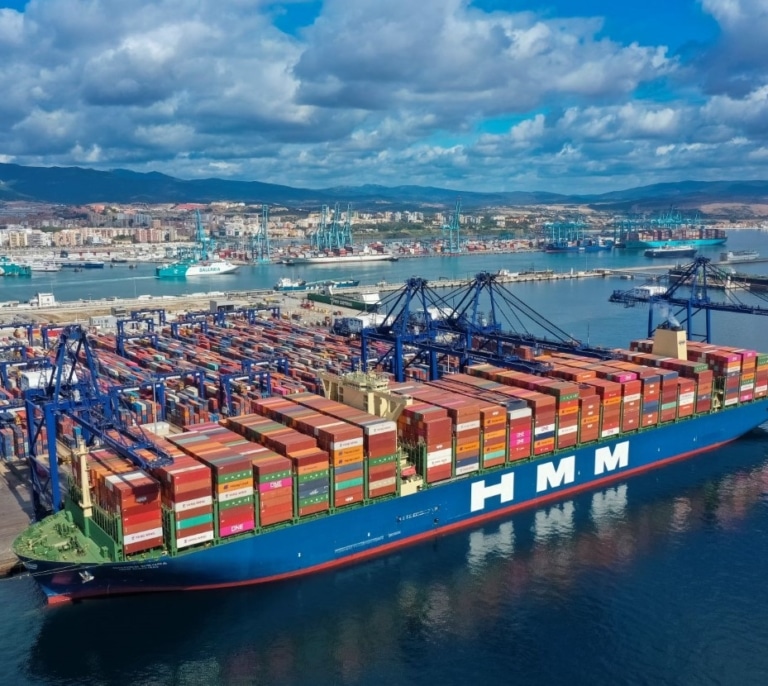 Los puertos españoles, punto negro de la contaminación marítima