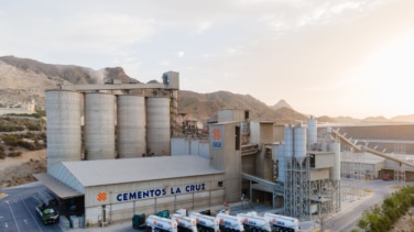 Cementos La Cruz invertirá 100 millones de euros en descarbonización y facturará 237 millones en 2030