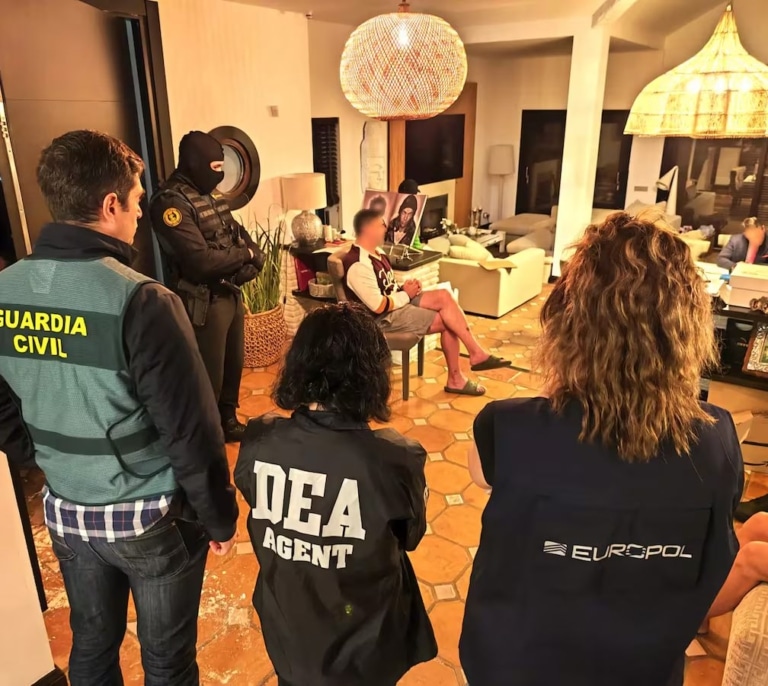 España lidera un operativo antidroga en 36 aeropuertos europeos contra nuevas redes de narcotráfico