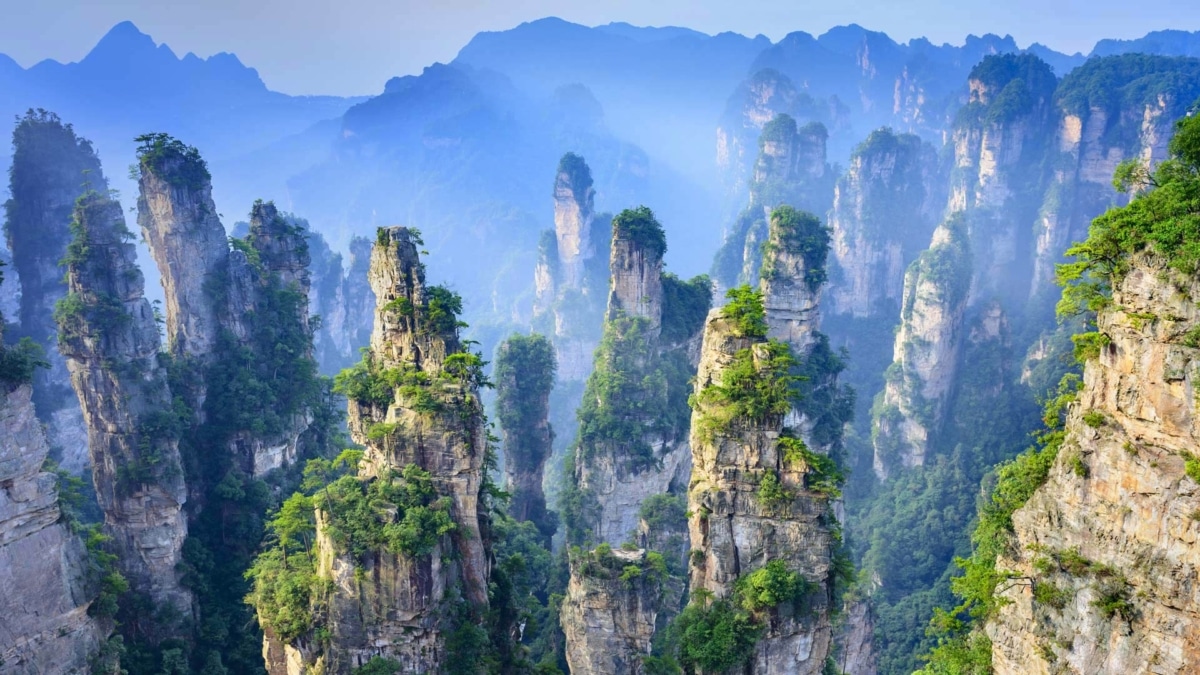 Vista del parque nacional de Zhangjiajie, Hunan, China.