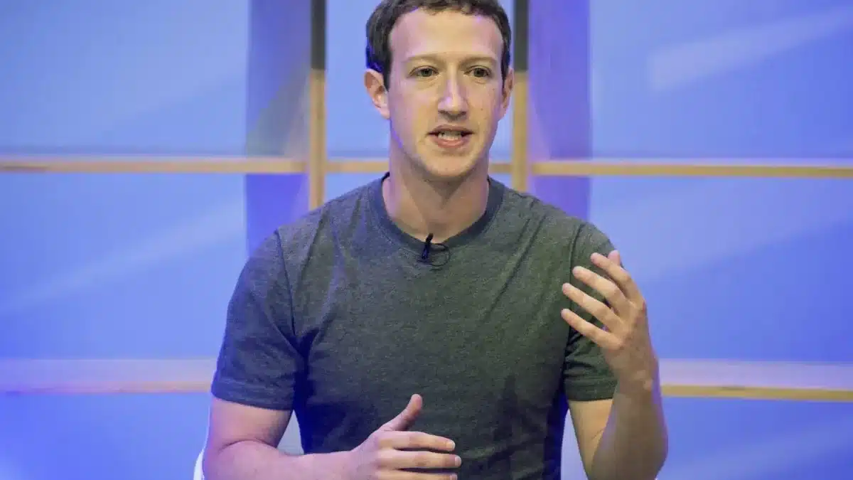 Mark Zuckenberg
