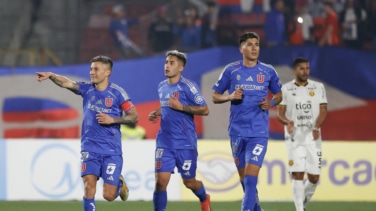 Universidad de Chile arrasa a Guaraní y asegura su pase a octavos de la Copa Sudamericana