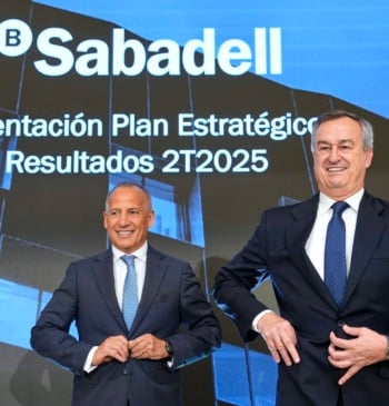 Sabadell carga los cañones del dividendo para protegerse del BBVA