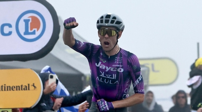O'Connor se lleva la etapa reina en los Alpes y Pogačar ya acaricia el Tour de Francia