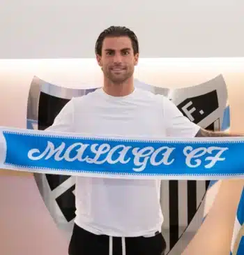 Eneko Jauregi ficha por el Málaga CF y refuerza el ataque blanquiazul