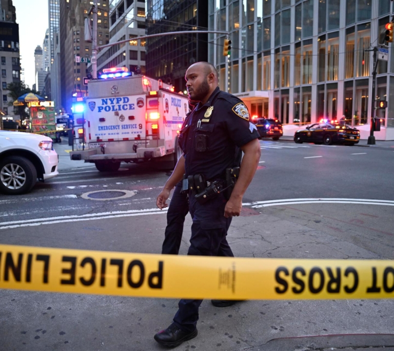 El autor del tiroteo que ha dejado cinco muertos en Nueva York quería atacar la sede de la NFL