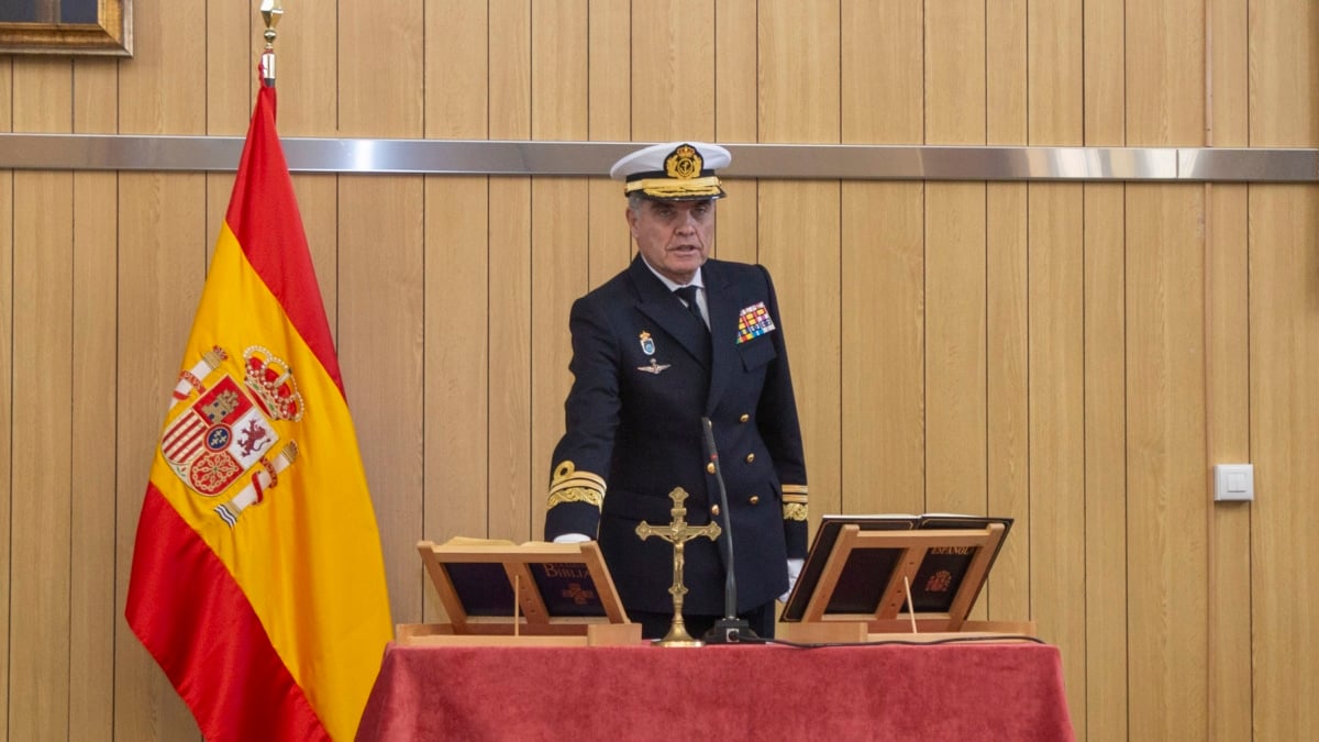 El vicealmirante Francisco Javier Roca Rivero toma posesión como Comandante del Mando Conjunto del Ciberespacio