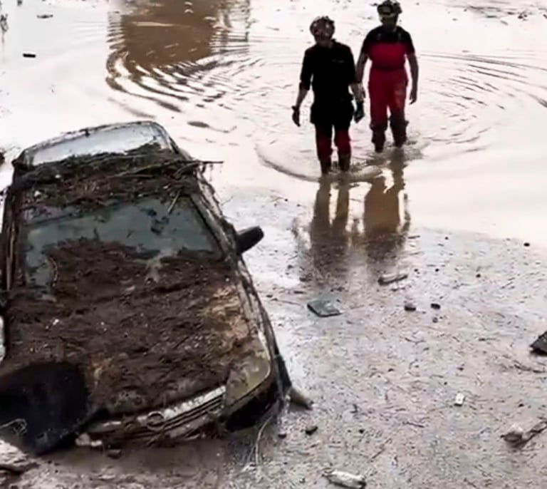 La UME se despliega en Aragón tras la alerta roja por fuertes lluvias en la Ribera del Ebro