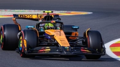 Norris conquista la pole superando a Piastri. Aston Martin colapsa