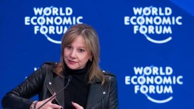 De General Motors a Stellantis: las empresas que aplaudieron los aranceles de Trump y ahora se lamentan