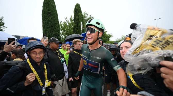 Jonathan Milan: del oro olímpico al rey de los sprints en el Tour de Francia 2025