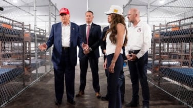 La Administración Trump no sabe cómo aumentar las deportaciones y pide voluntarios: "Es la mejor manera de poder volver a EEUU"