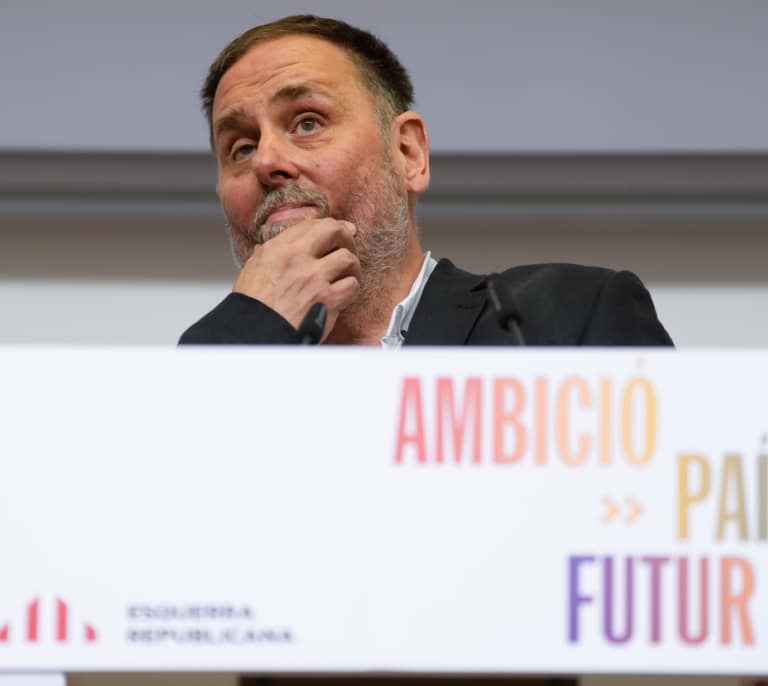 La vaguedad del pacto financiero y la presión interna en ERC amenazan con dejar sin Presupuestos a Sánchez e Illa