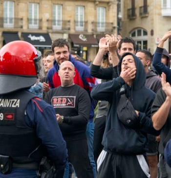 Fiestas, 'zipaios' y pasamontañas, el 'déjà vu' que inquieta a la Ertzaintza