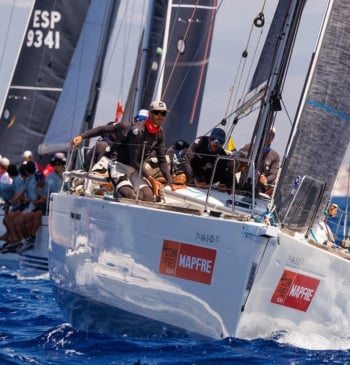35 barcos luchan por el título en la 43ª Copa del Rey [...]