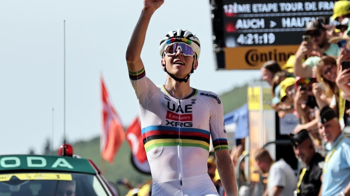 Pogacar arrasa a Vingegaard y recupera el amarillo en la 12ª etapa del Tour de Francia 2025