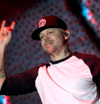 ¿Por qué se retira Residente del FIB y del Morriña Fest?