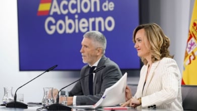 Moncloa formaliza el cese de Salazar y reacciona al caso con un mail y un nuevo curso contra el machismo para todo el personal