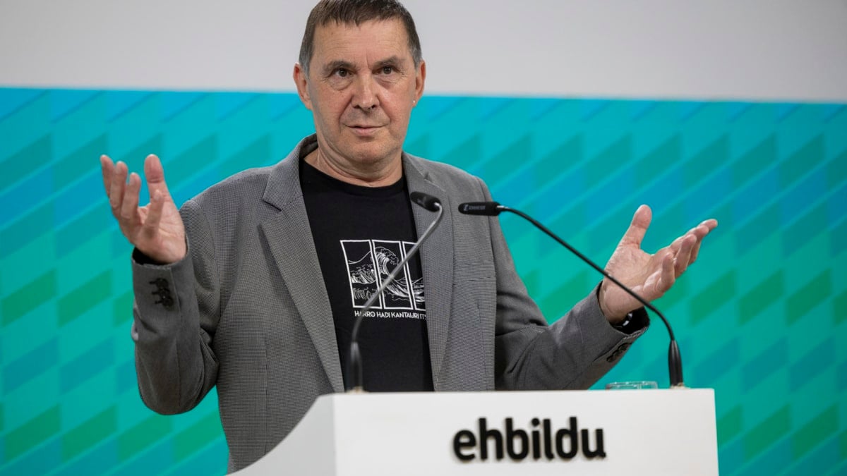 Otegi confirma que Antxon le pidió verse con Cerdán, "nuestro interlocutor más importante"
