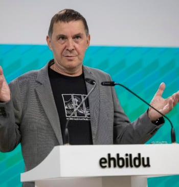 Otegi admite que Antxon Alonso intermedió entre Santos Cerdán y él