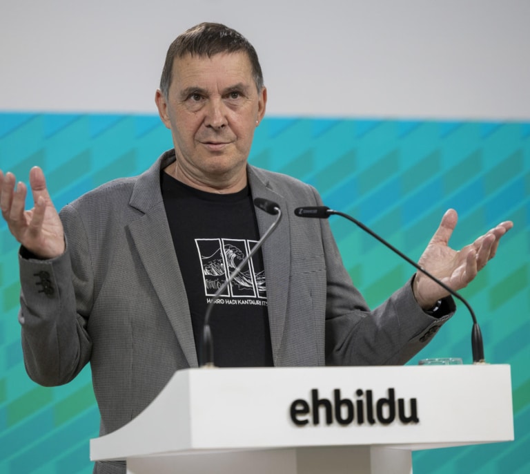 Otegi confirma que Antxon le pidió verse con Cerdán, "nuestro interlocutor más importante"